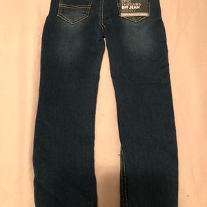 Blue jeans size 3T. Brand: Epic Threads.
